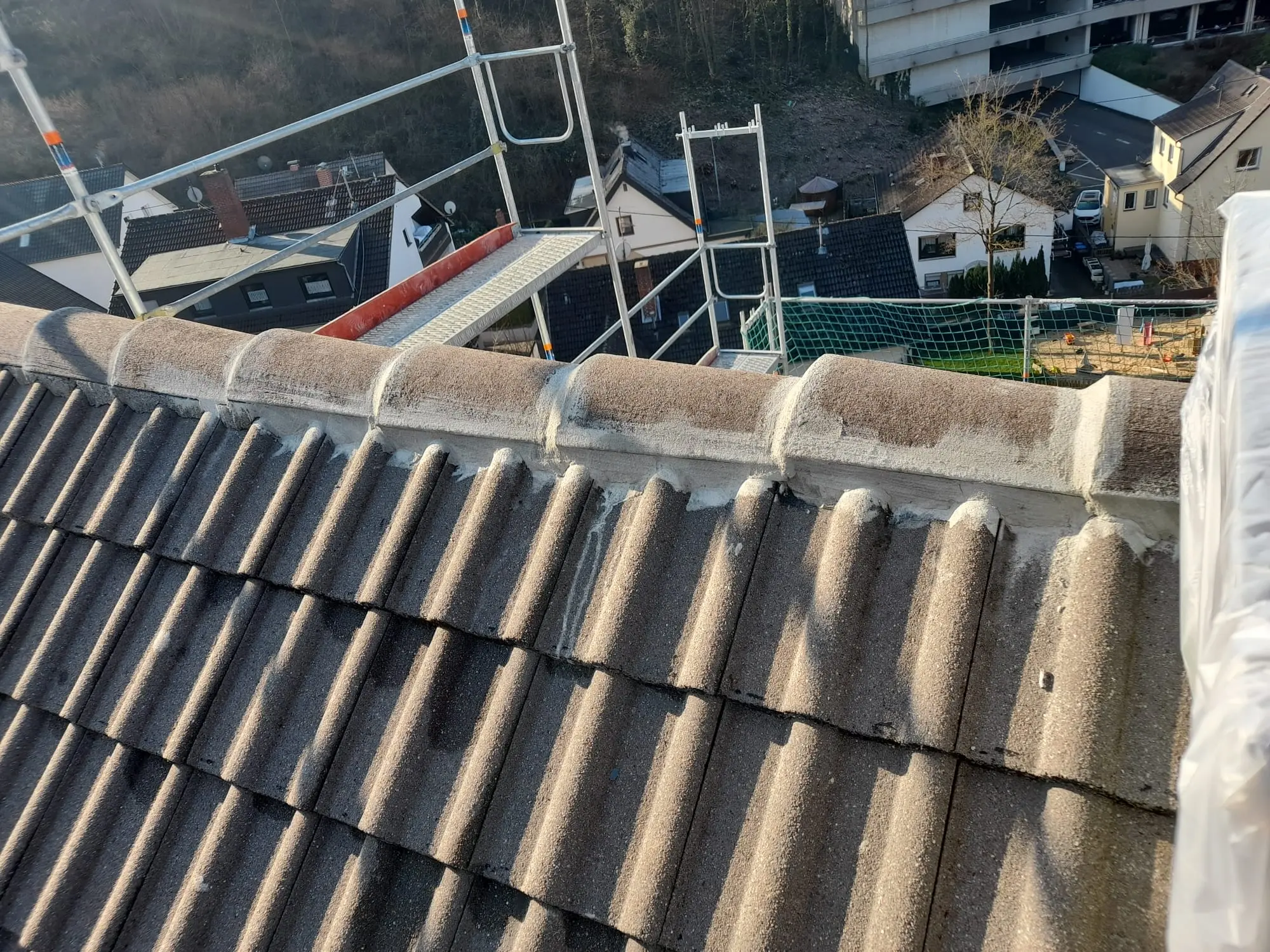 Dach vorher/nachher Reinigung